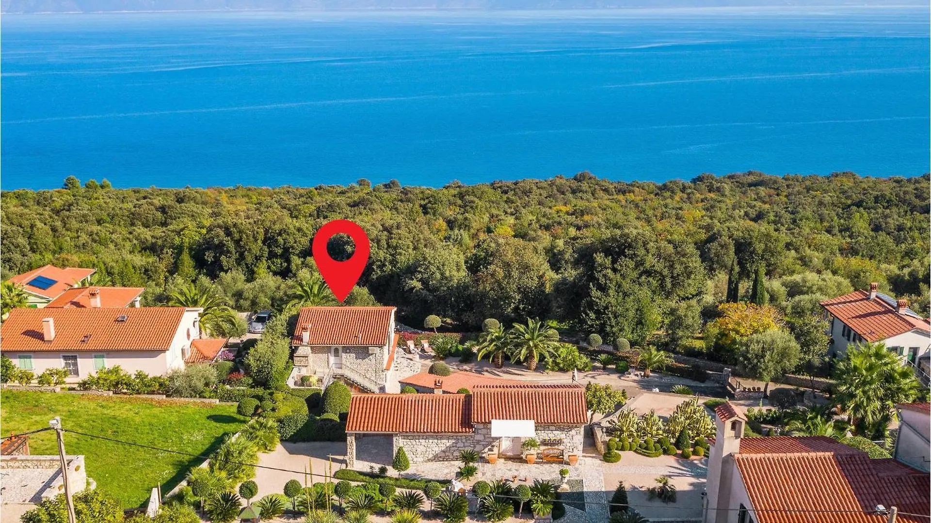 2 Bedroom Pet Friendly Apartment In Ravni contacts